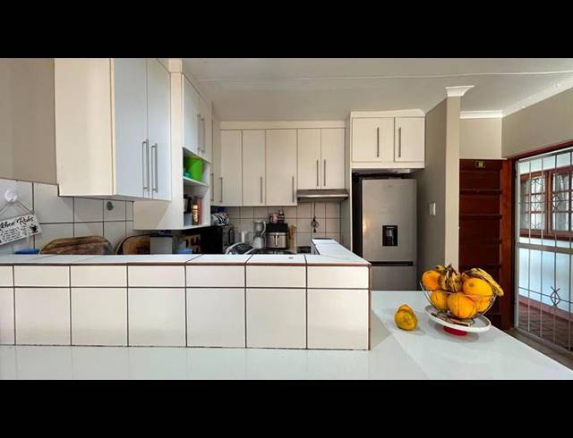 2 BEDROOM APARTMENT FOR SALE IN ARBORETUM